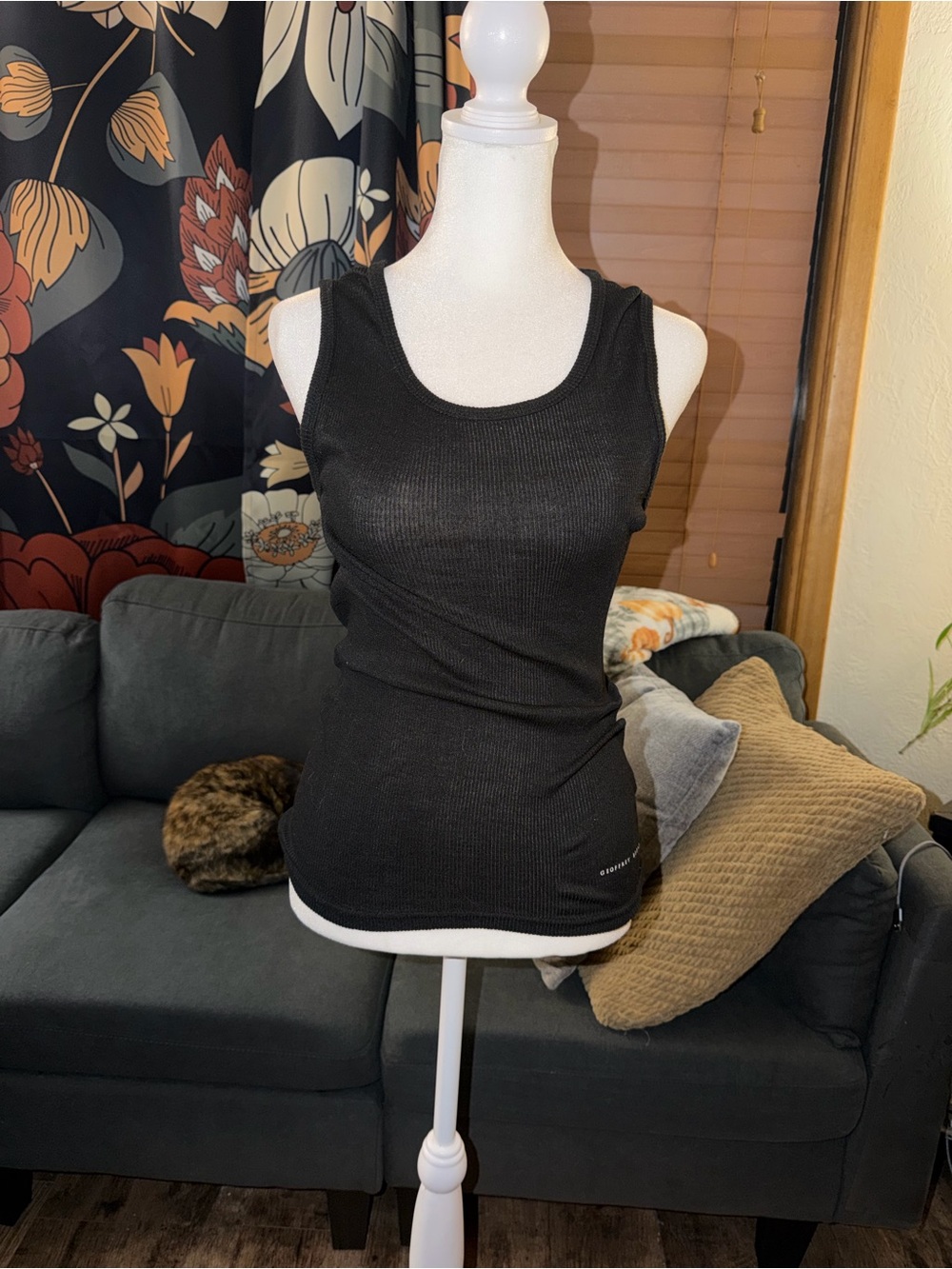 Geoffrey Beene Black Knit Tank Top Scoop Neck Slim Stretch Logo Womens M